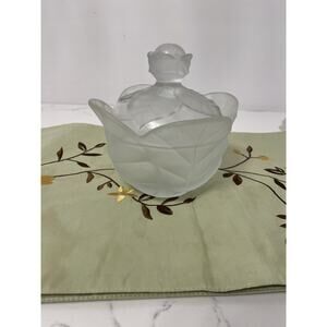 Vtg Viking Glass Lidded Candy Dish Trinket Cabbage Leaf Satin Glass Crystal
